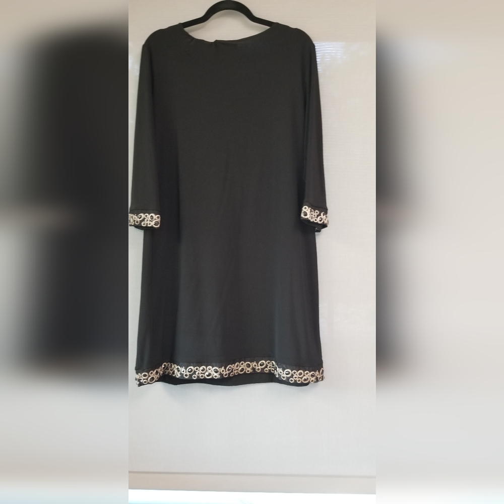 Dressbarn Black and Gold Sequin Sheath Dress
